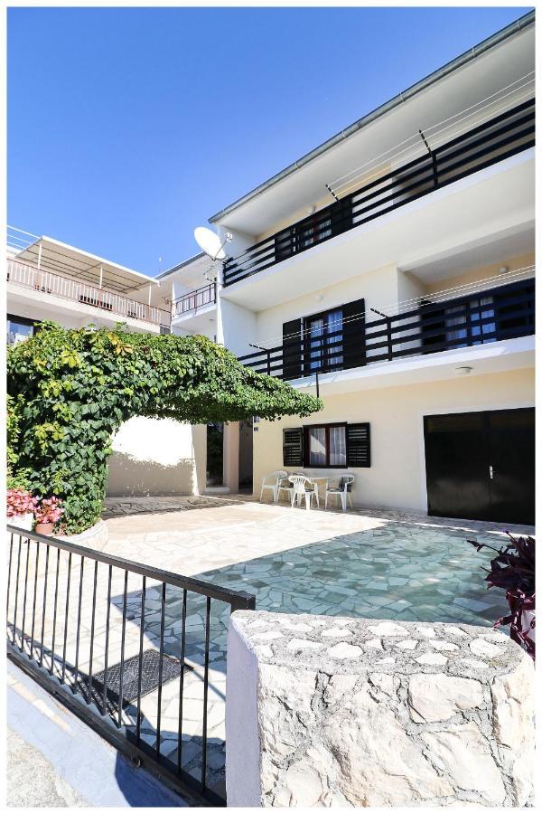 Apartment Zdravko Primošten Kültér fotó