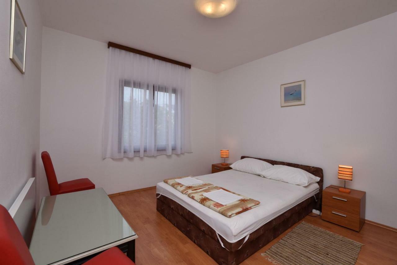 Apartment Zdravko Primošten Kültér fotó