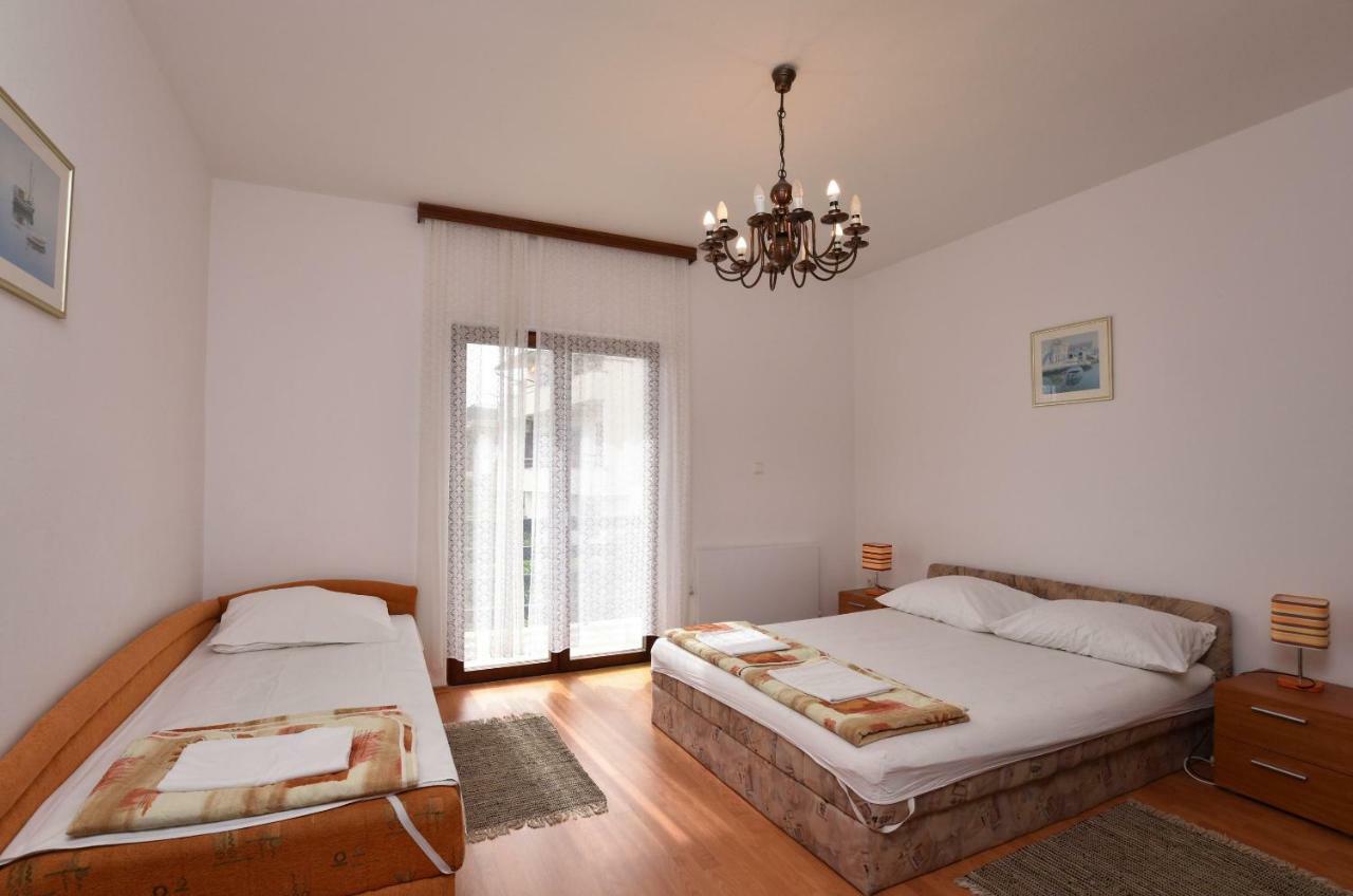 Apartment Zdravko Primošten Kültér fotó